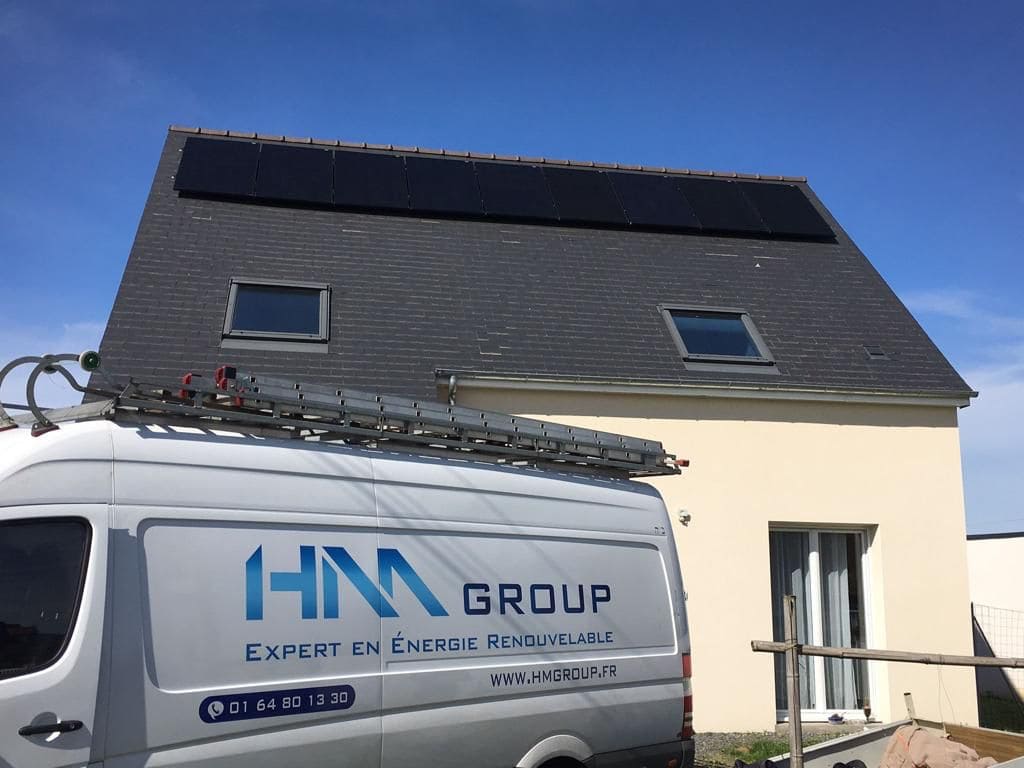 Photo d'une installation de panneau solaire photovoltaïque